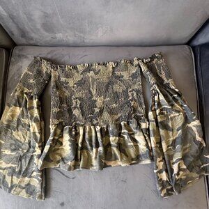 Vintage Havana camo top